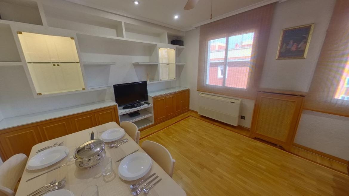 Alquiler de pisos y habitaciones en Ciudad Lineal