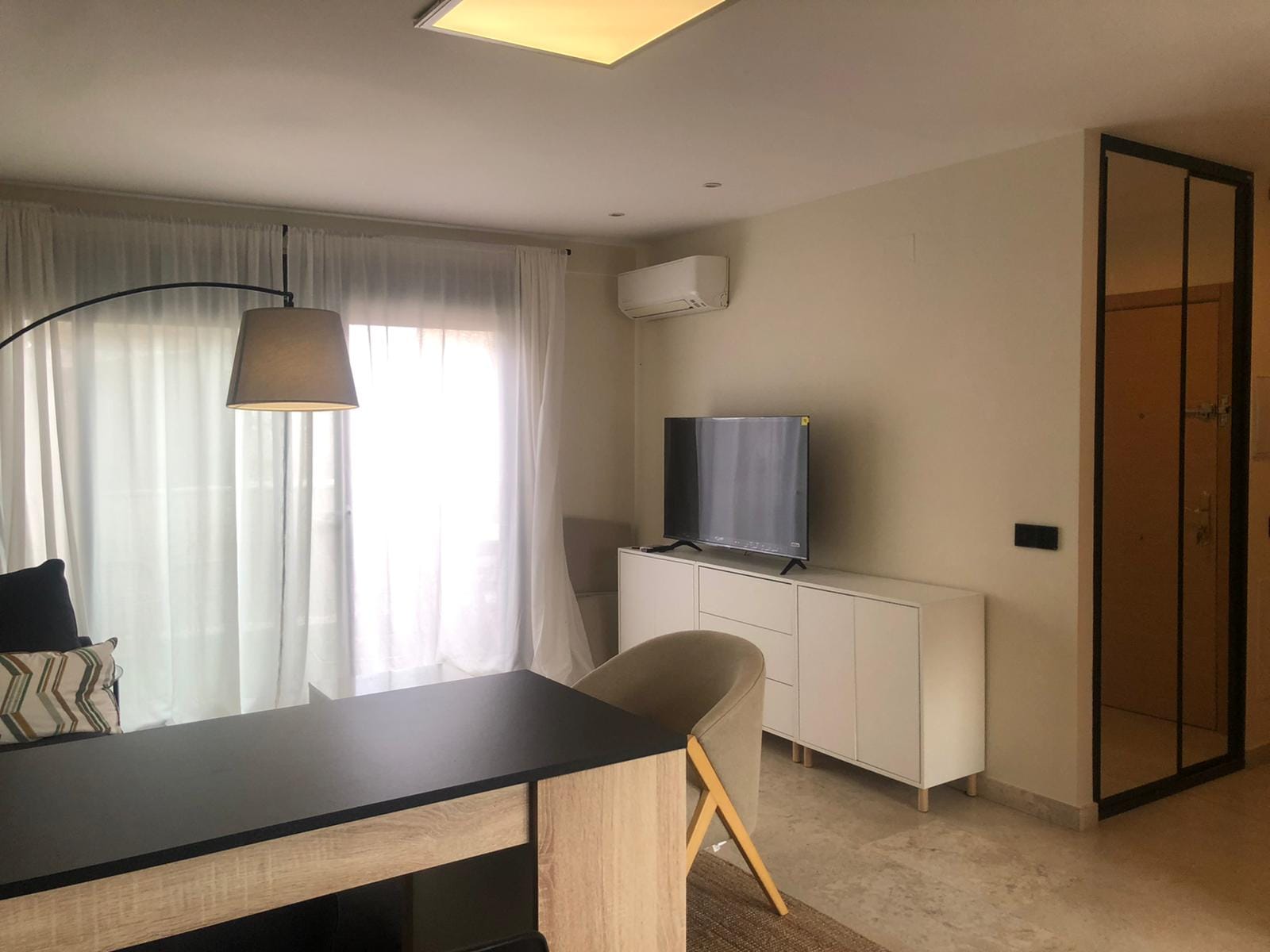 ESTUDIO EN CALLE MARIA JUANA